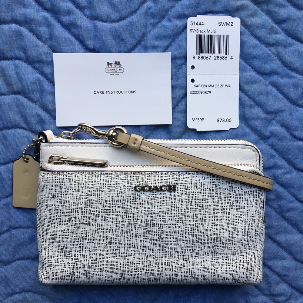 ❌SOLD❌ Coach Colorblock Double-Zip Wristlet